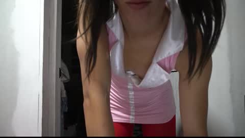 Snapshot of your_little_flexible_girl chatting on September 30, 8:19 pm Meri online show from September 30, 8:19 pm