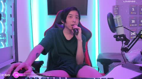 Han   online show from February 2, 11:32 pm