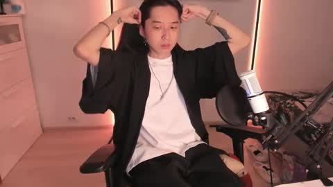 Han   online show from January 8, 12:27 am