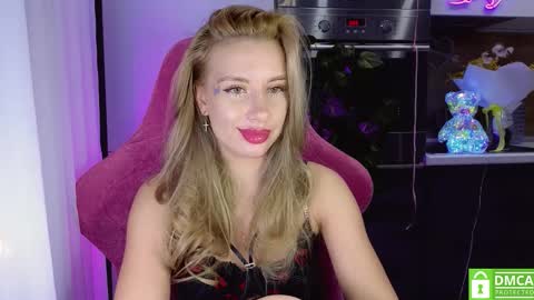 Alice  online show from March 18, 1:11 am