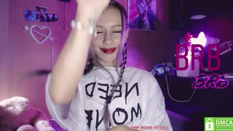 Alice  online show from March 20, 1:10 am