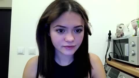 your_valeria online show from December 16, 3:51 am