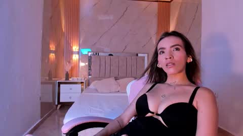 Salome online show from March 3, 6:59 pm