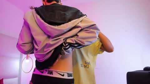 Angel online show from April 16, 1:11 pm