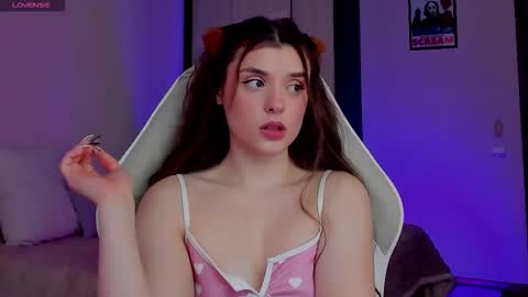 Anikka online show from February 15, 7:32 am