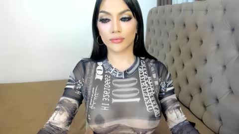 Goddess online show from December 19, 2:01 pm