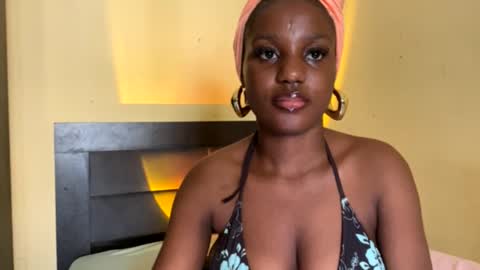 yourblackgoddess online show from November 13, 2:20 pm