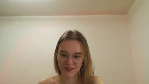 Lana online show from May 10, 9:32 pm