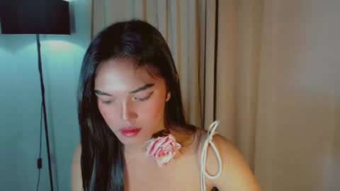 Sweet Ariana online show from March 12, 7:47 pm