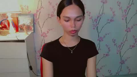 RICCIE MAE online show from November 7, 4:26 am