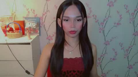 RICCIE MAE online show from November 5, 3:19 am