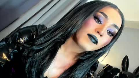  not into STINGY and CHEAP people online show from April 21, 1:20 am