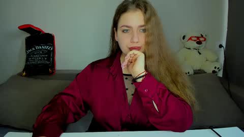 Snapshot of yourgem__ chatting on October 2, 2:54 am yourgem__ online show from October 2, 2:54 am