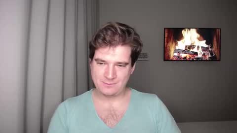Snapshot of yourhairybuddy chatting on October 26, 8:19 pm Andrey online show from October 26, 8:19 pm