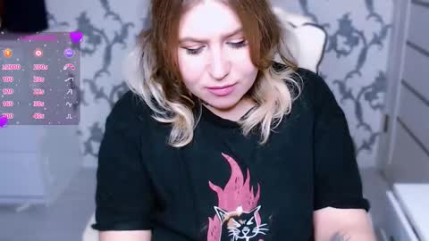 Snapshot of yourkarma_2_0 chatting on September 26, 3:53 pm Karma online show from September 26, 3:53 pm