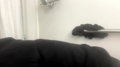 Kaitie Cummings online show from March 1, 4:55 pm