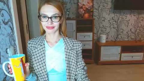Snapshot of yourladysunshine chatting on September 30, 12:15 pm Ksyusha online show from September 30, 12:15 pm