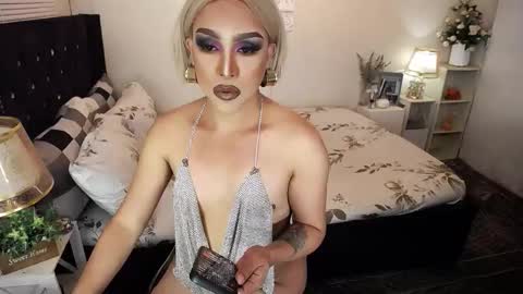 --               online show from November 23, 4:05 pm