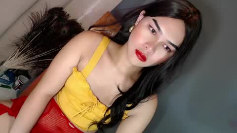 yourlove_dannica online show from April 25, 1:41 pm
