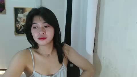 Trish online show from February 5, 10:11 pm