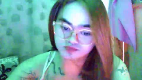 yourprincessthea online show from January 18, 5:16 am