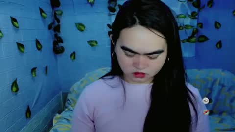 yourprincessthea online show from February 28, 6:10 am