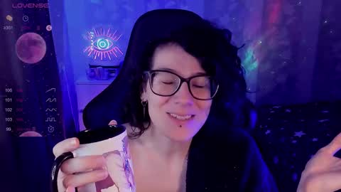 Yours Cosmic online show from December 15, 11:39 am