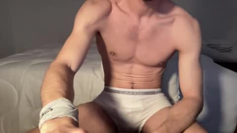 yoursensualguy online show from January 8, 8:31 am