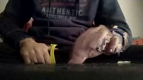 Mark online show from November 24, 3:00 pm