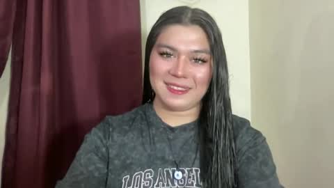 yoursexytowngirl online show from July 19, 3:14 pm