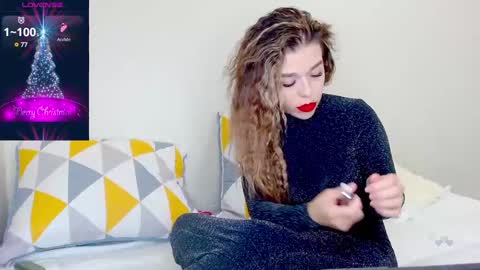 yoursoul_mila online show from December 23, 11:25 am