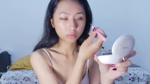 Kiwi online show from April 24, 1:29 am