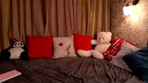 Bella online show from May 17, 3:16 am