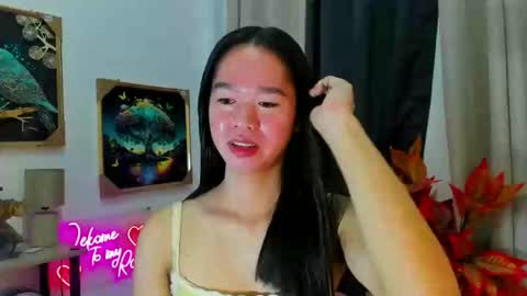 yourtinybunny online show from February 18, 11:21 am