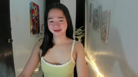 Snapshot of yourtinybunny chatting on October 19, 10:42 am yourtinybunny online show from October 19, 10:42 am