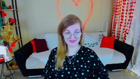 Alice online show from March 15, 10:40 am