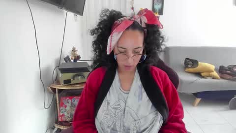 elizabeth  ju   online show from March 18, 5:41 pm