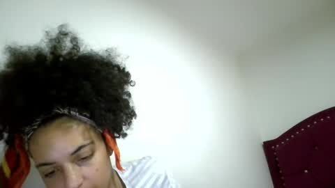 elizabeth  ju   online show from March 31, 3:07 am