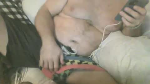 Yoyozee online show from December 30, 9:05 am