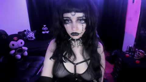 Yue Eclipsa online show from April 25, 4:47 am