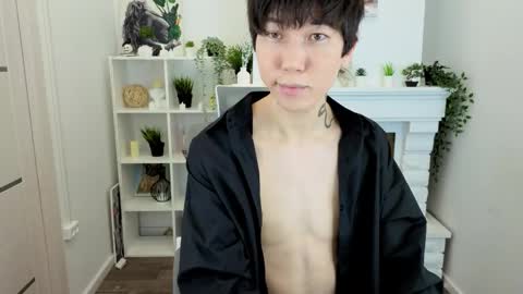 Yugo online show from December 15, 12:34 pm