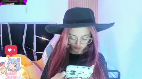 Snapshot of yukki_kuran chatting on September 16, 4:48 am Yukki Kuran online show from September 16, 4:48 am