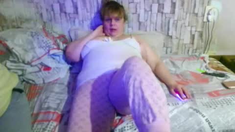 Yula online show from December 13, 9:54 pm