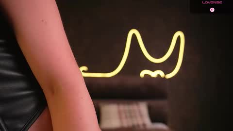 Snapshot of yumeaki chatting on October 12, 5:00 am Ann online show from October 12, 5:00 am