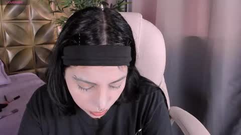 YUMEKO  online show from October 20, 6:46 pm