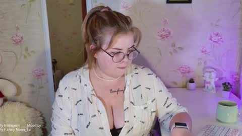 Polly online show from October 20, 4:45 pm