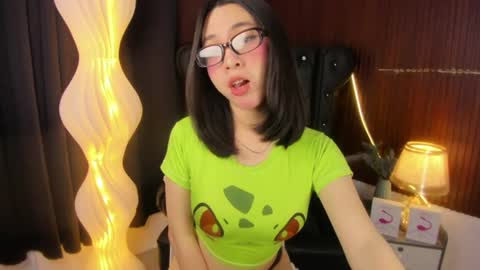 yummyhotkendra online show from June 23, 4:57 pm