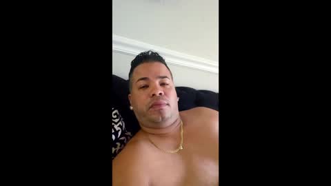 yuni89 online show from June 8, 1:45 pm