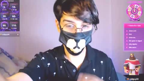 Snapshot of yuniorb chatting on October 12, 3:21 am the puppy boy online show from October 12, 3:21 am