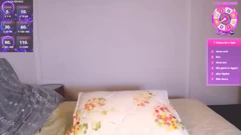 Snapshot of yuniorb chatting on September 27, 3:59 am the puppy boy online show from September 27, 3:59 am